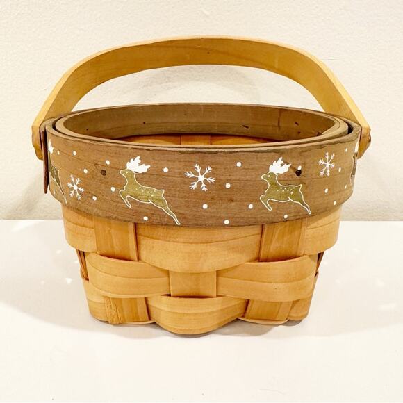 Other - Vintage Winter Holiday Christmas Woven Reindeer Snow Christmas Basket